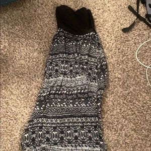 Black pattern maxi dress